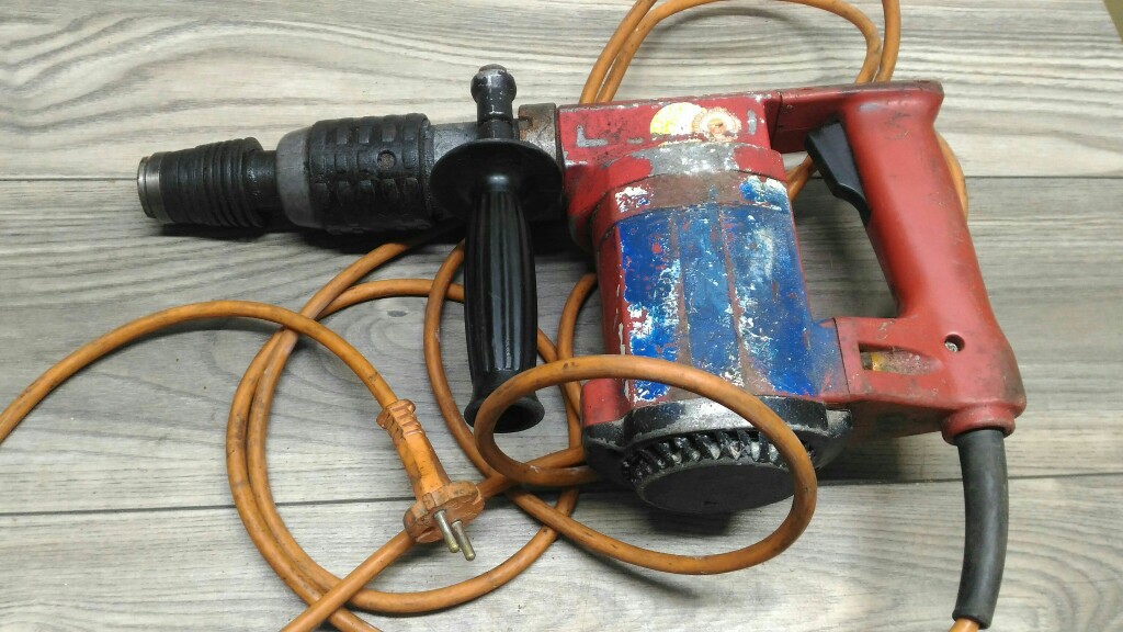 Mlotowiertarka Hilti TE 22