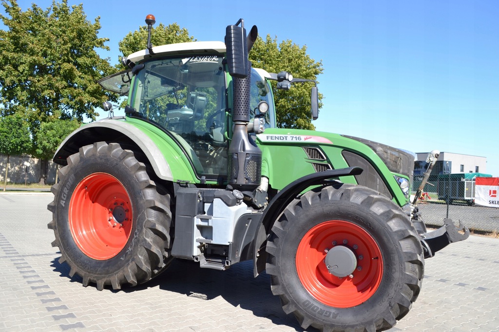Купить Сельскохозяйственный трактор FENDT 716: отзывы, фото, характеристики в интерне-магазине Aredi.ru