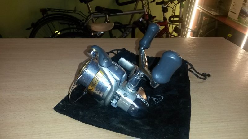 KOŁOWROTEK SHIMANO EXAGE 3000SFB