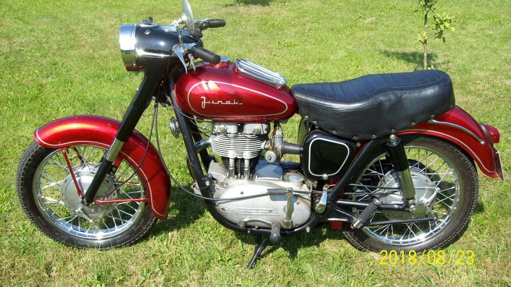 Motocykl Junak M 10