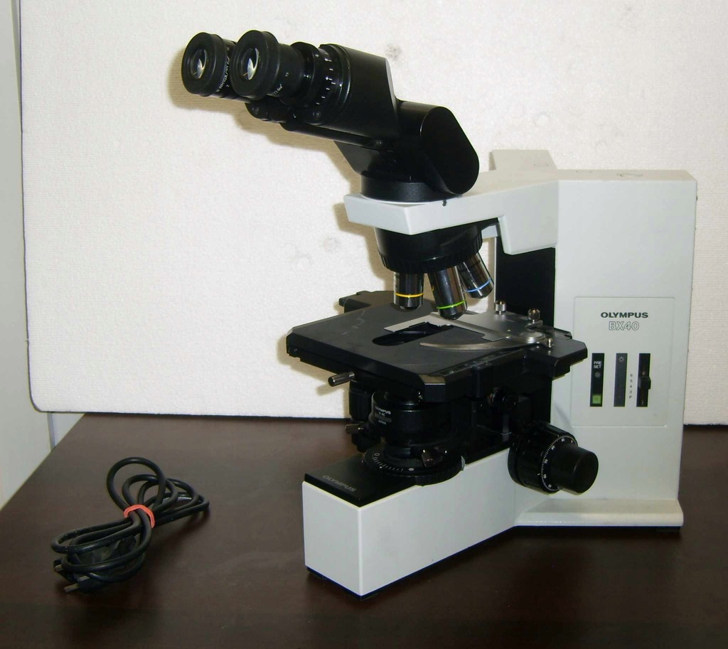 Mikroskop Olympus BX40 F4 obiektywy Planachromat