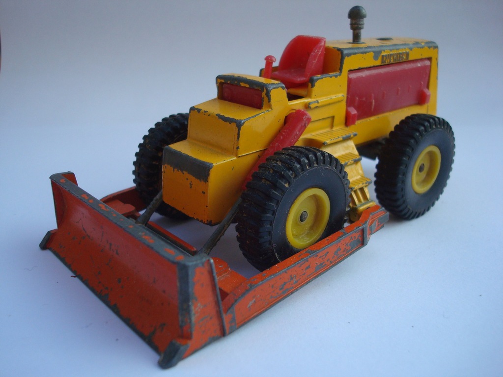 PLANIER TRACTOR MICHIGAN SIKU ミニカー PLANIER TRACTOR MICHIGAN