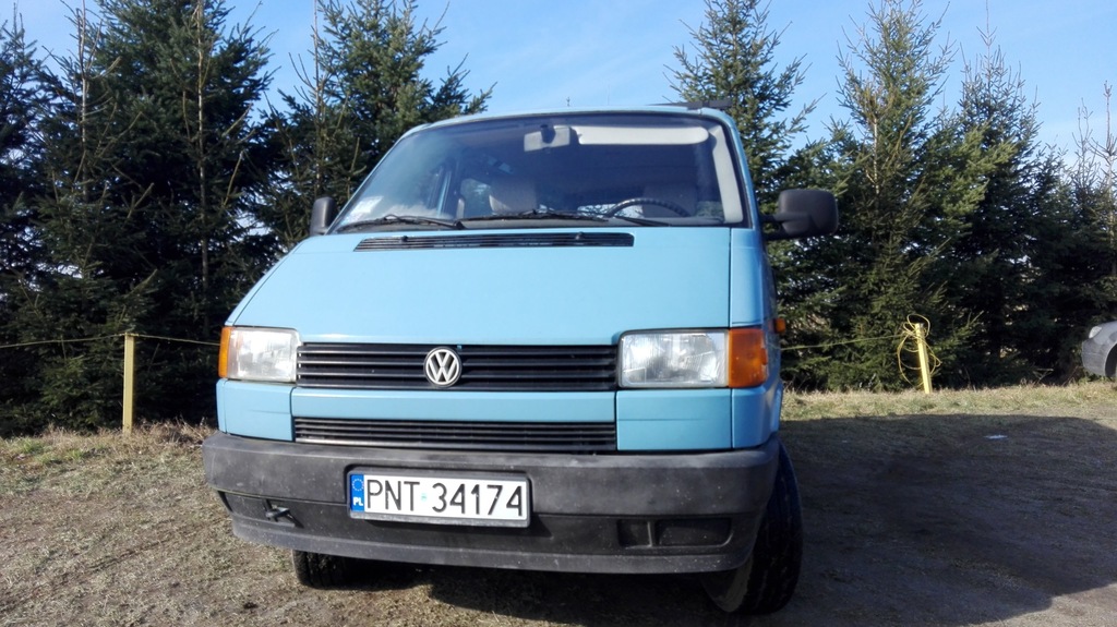 Volkswagen  Transporter 1,9 D Kombi