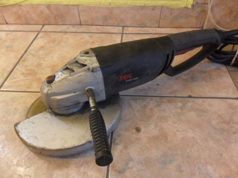 SZLIFIERKA SKIL 1048 2100 W