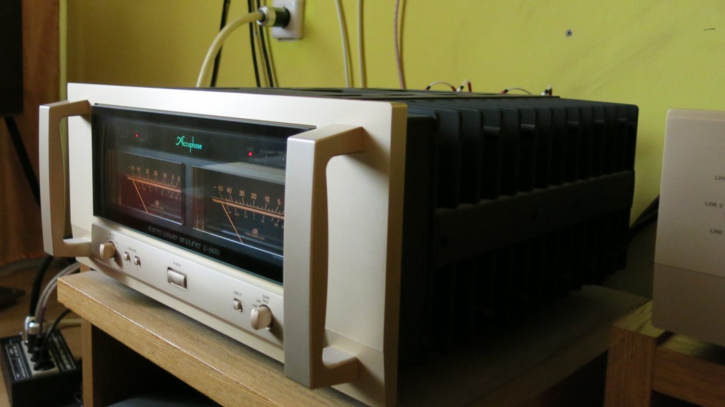 Accuphase P-6100 - stan idealny