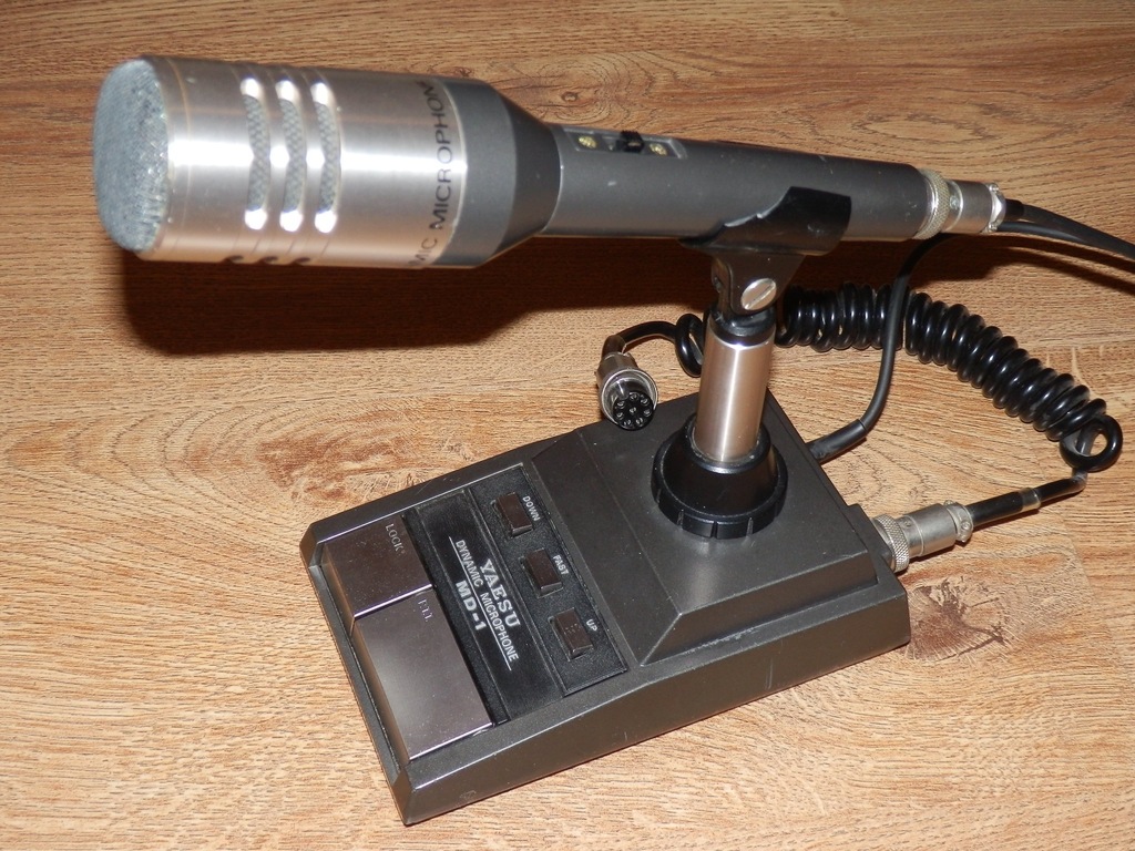 MIKROFON STOŁOWY YAESU MD-1