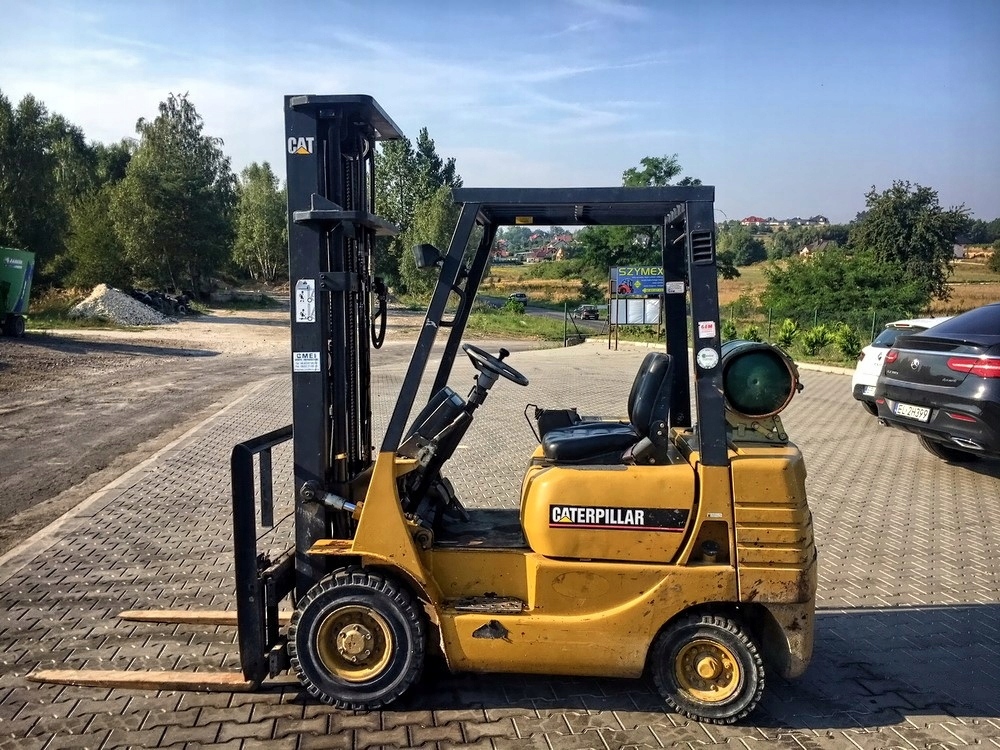 CATERPILLAR GP18 TRIPLEX 5.5m LPG 1800kg 2000mtg !