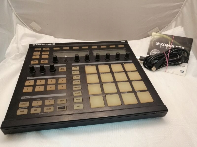 NATIVE INSTRUMENTS MASCHINE MK1