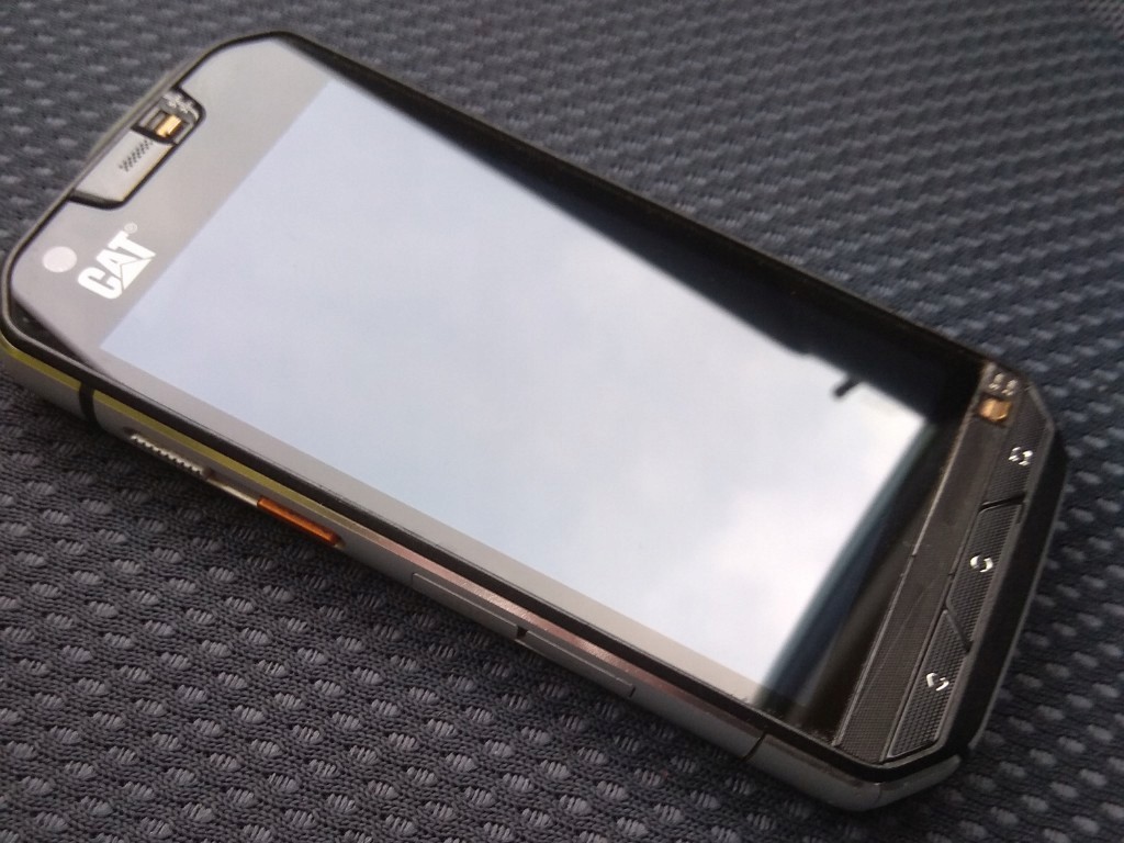 CAT S60 pancerny telefon z termowizją OKAZJA