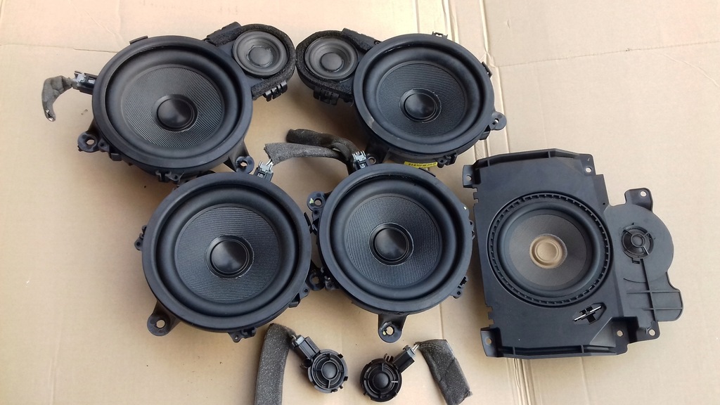 GŁOŚNIKI VOLVO V50 S40 R-DESIGN PREMIUM SOUND kpl.