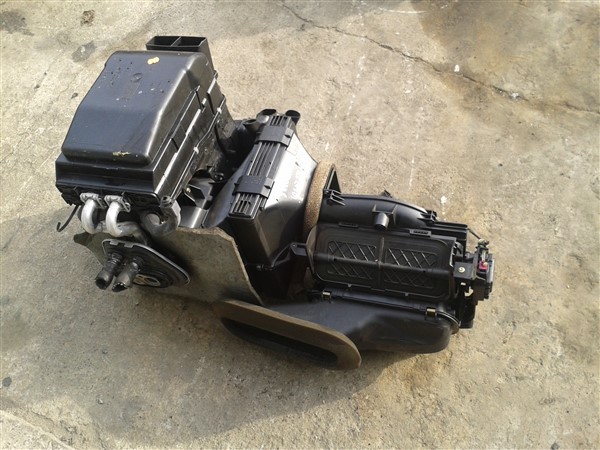 NAGRZEWNICA AUDI A2 1.4 TDI DIESEL