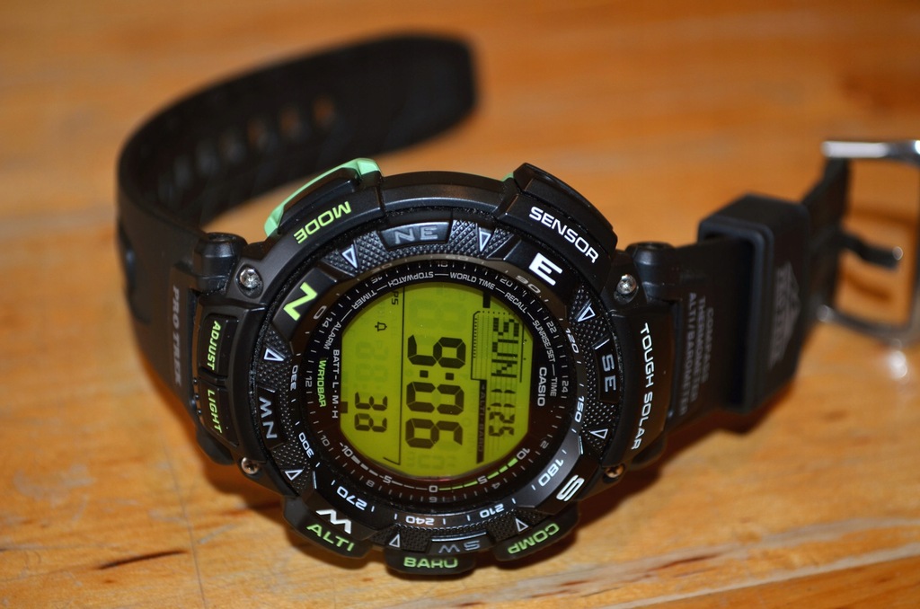 Zegarek Casio Protrek PRG-240-1BER - stan sklepowy