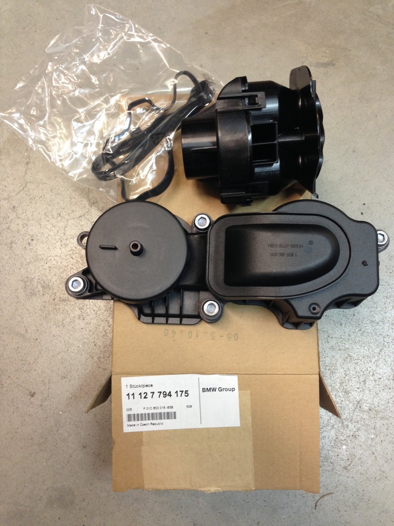 BMW E60 E61 535d SEPARATOR ODPOWIETRZNIK 7794175