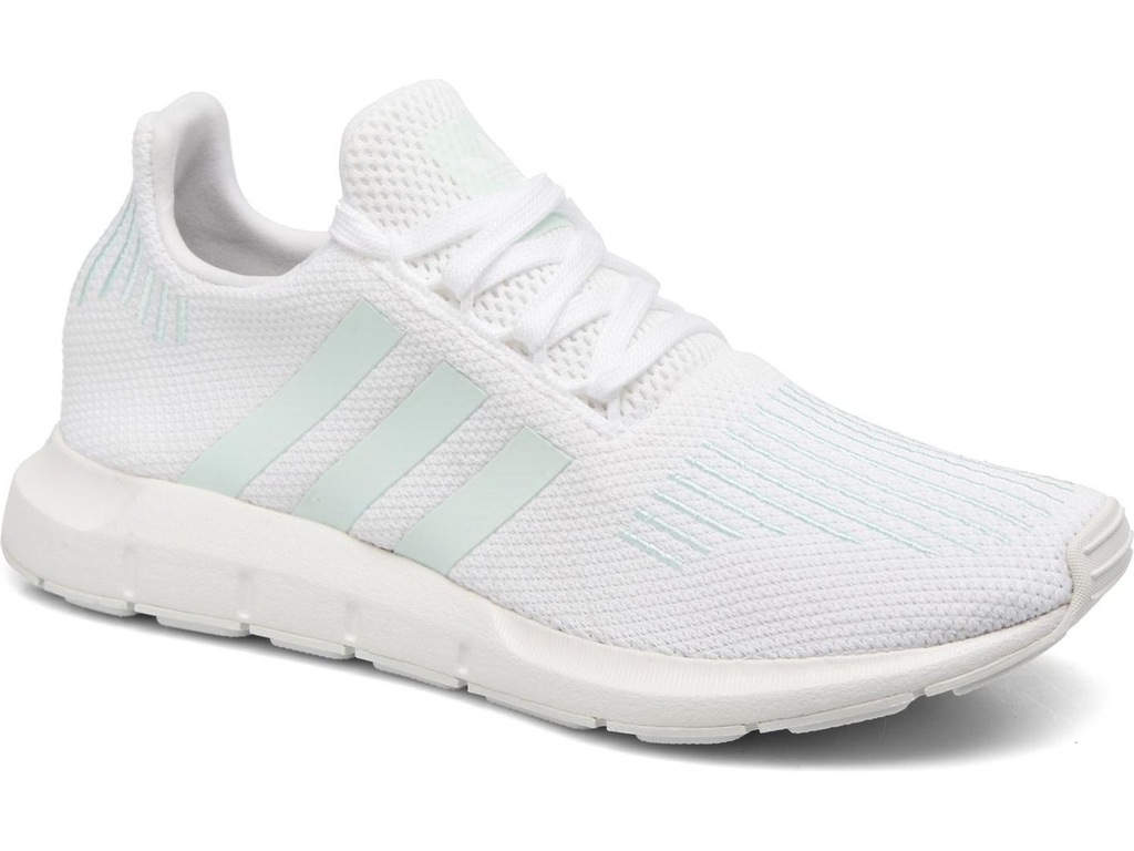 adidas swift run w