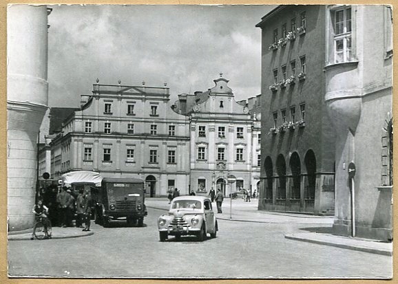 OPOLE :: Rynek : stare auta