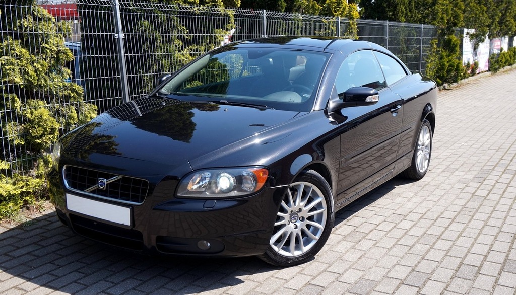 VOLVO C70 == CABRIO == SKÓRA == XENON == PAMIĘĆ