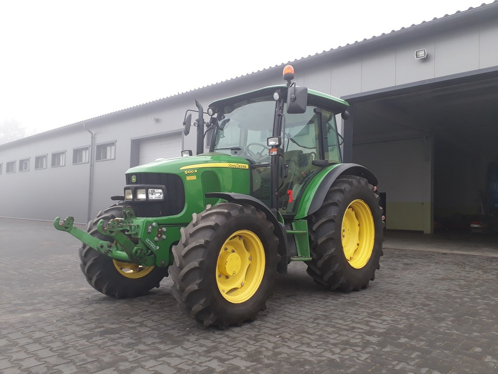 JOHN DEERE 5050 R