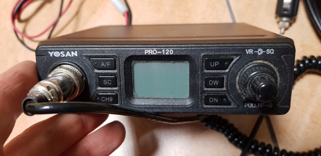Radio CD YOSAN PRO-120 + antena