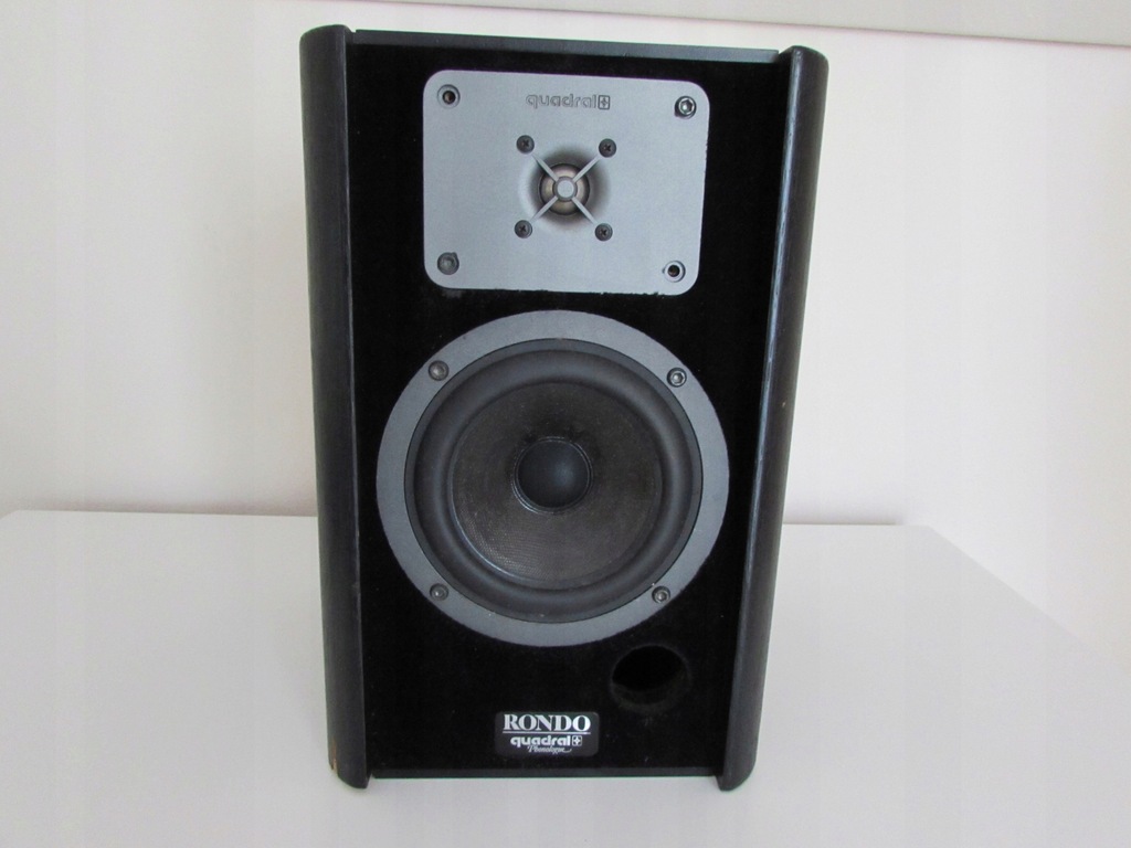 KOLUMNA RONDO QUADRAL PHONOLOGUE C