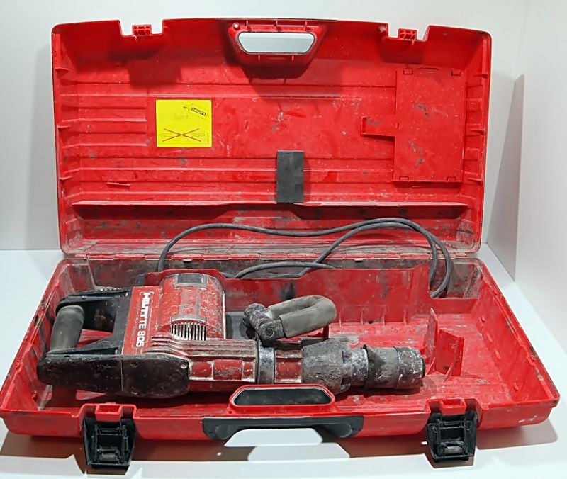 MŁOT WYBURZENIOWY HILTI TE 805 + WALIZKA