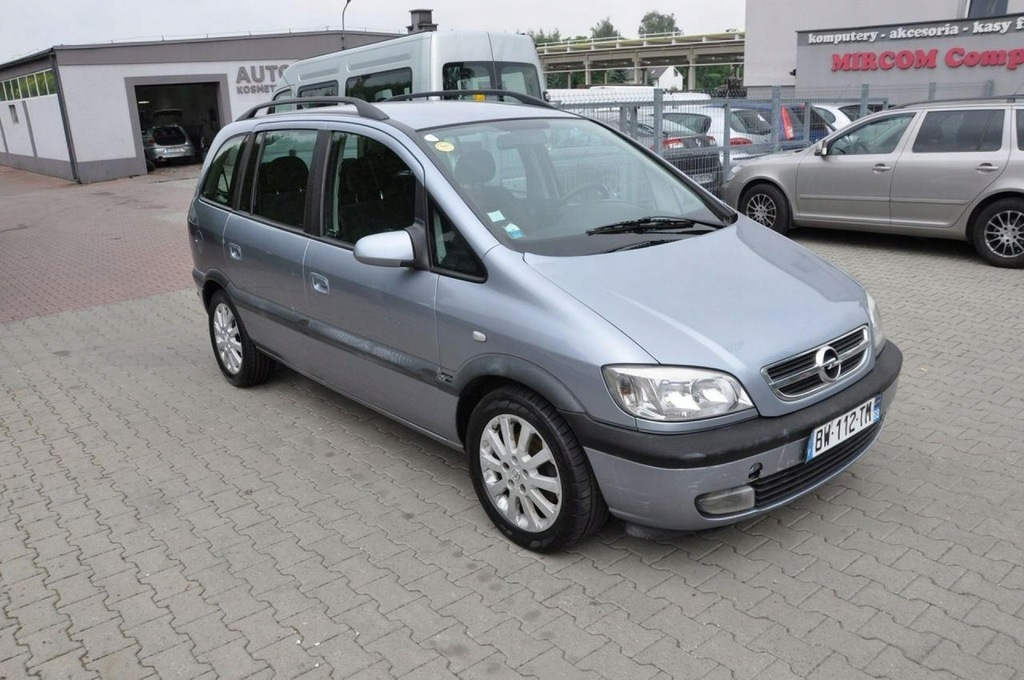 Opel Zafira icd.otomoto.pl