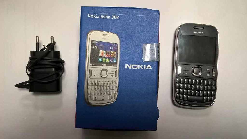 Nokia Asha 302 - Działa w każdej sieci