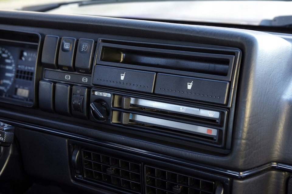 NOWY UCHWYT NA KUBEK CUPHOLDER VW LUPO VW GOLF MK2 7224224675