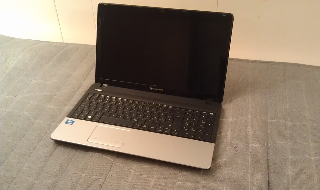 Разборка ноутбука packard bell q5wtc