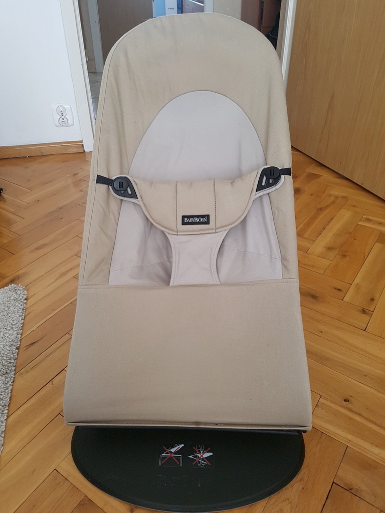 Leżaczek bujaczek Beżowy Balance Soft Babybjorn