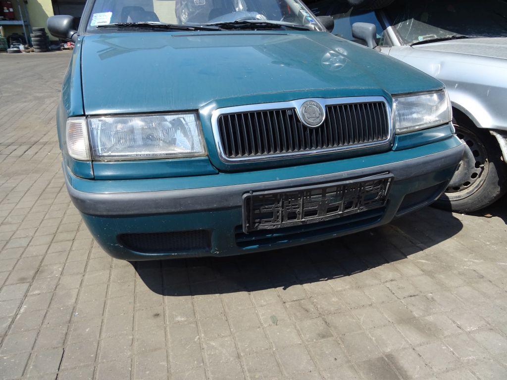 Skoda Felicia zderzak przód przedni 5550