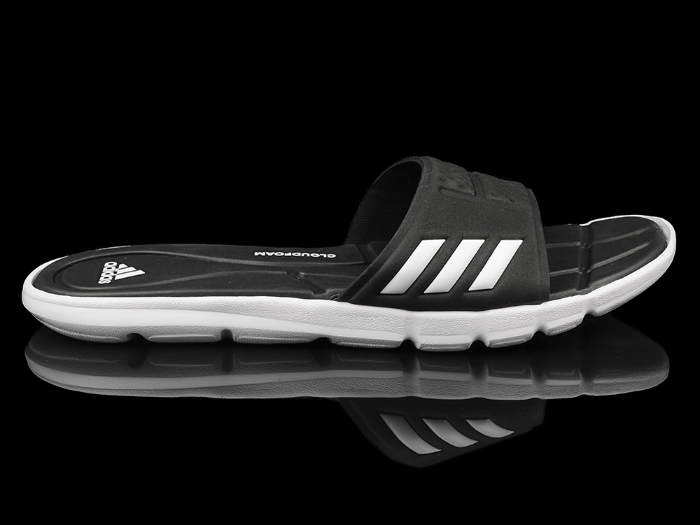 adipure cloudfoam slipper