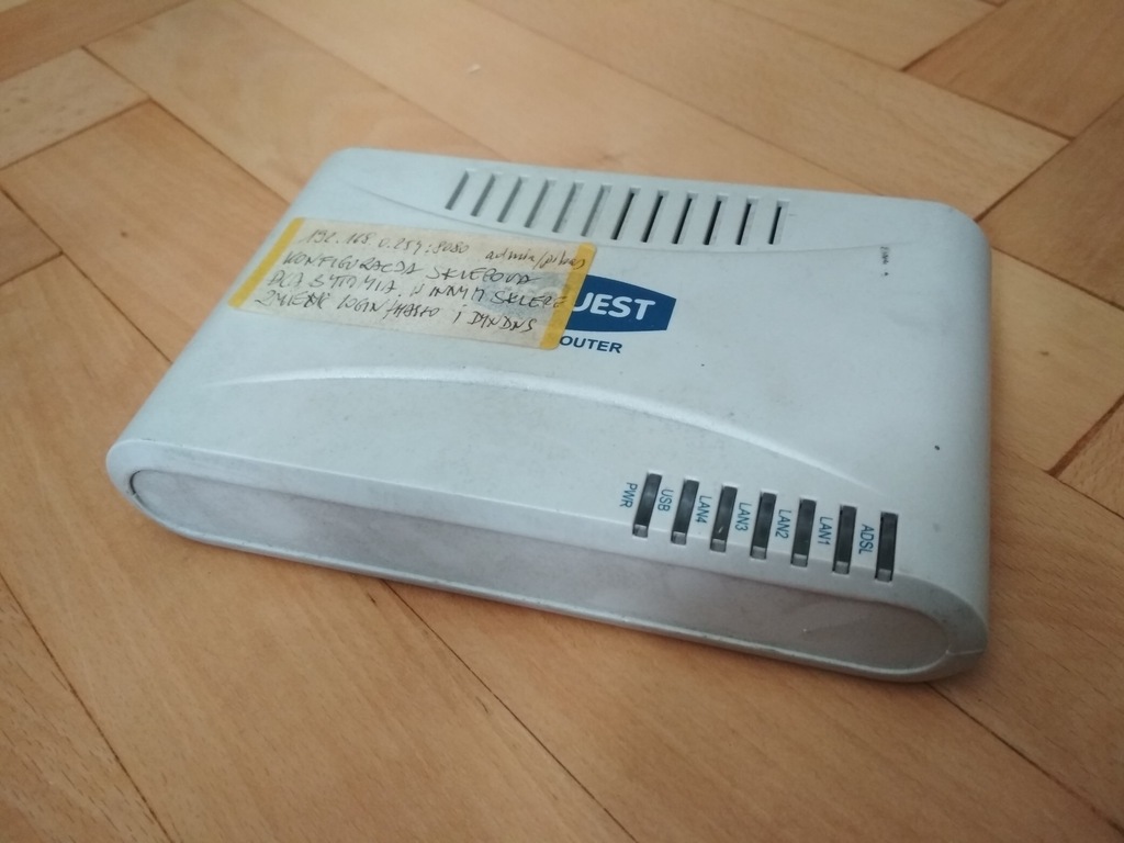 Router ADSL REQUEST