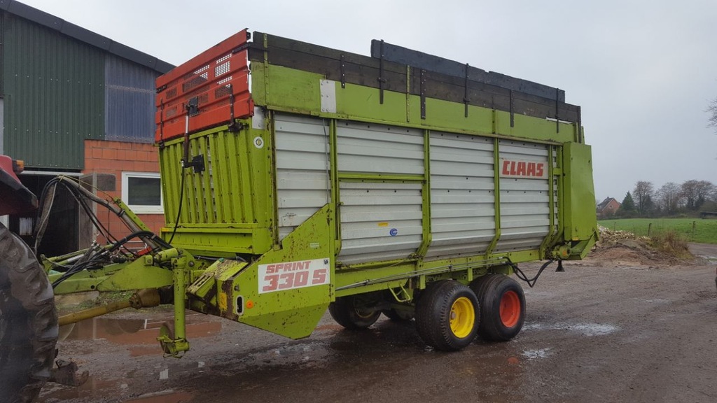 Przyczepa samozbierająca CLAAS Sprint 330s