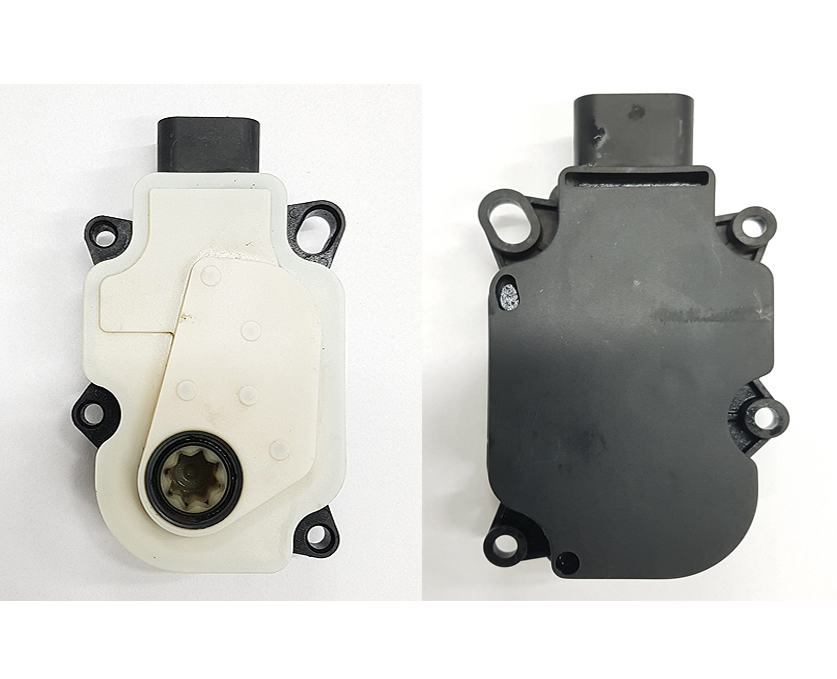 Focus MK3 FUSION USA silniczek rolet CM51-8476-A