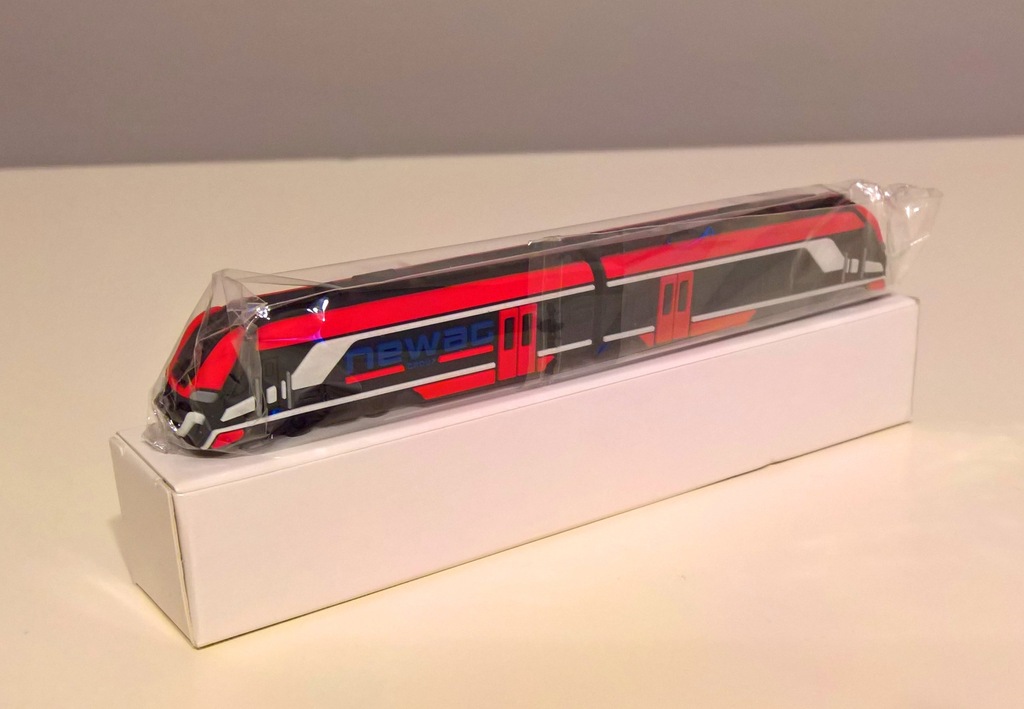 pendrive pociąg NEWAG typ 222M 8GB