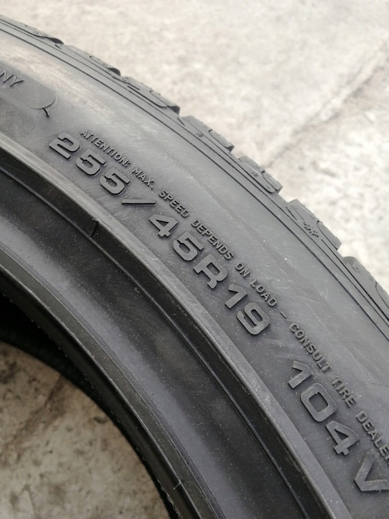 Goodyear UG Performance G1 255/45R19 104V XL MFS 7711940699