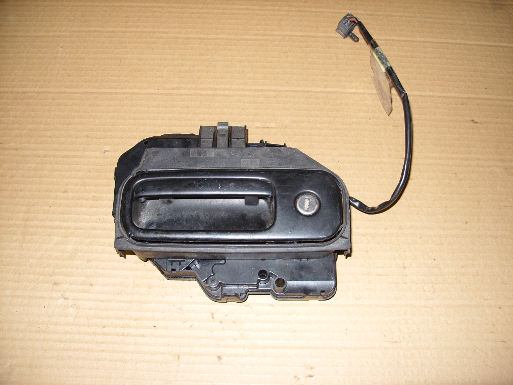 ZAMEK KLAMKA KLAPY TYLNEJ VW CADDY LIFE 7H0827569