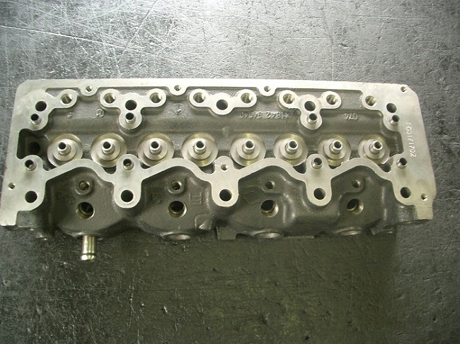 Głowica Nissan Vanette Serena 2.3 D LD23 NOWA