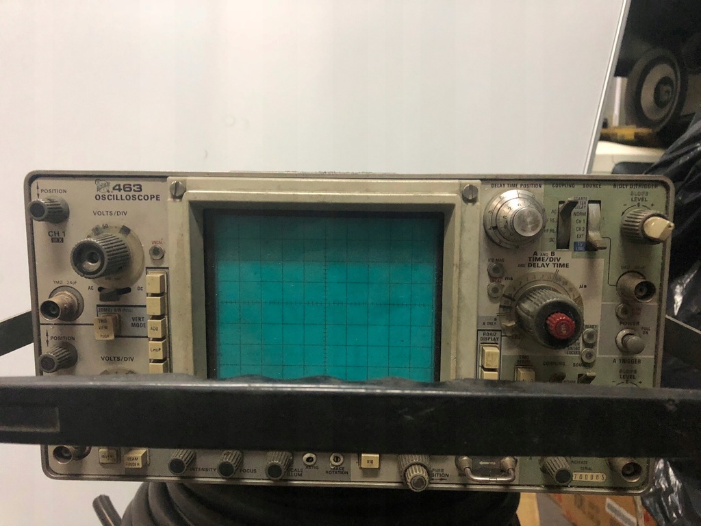OSCYLOSKOP TEKTRONIX 463