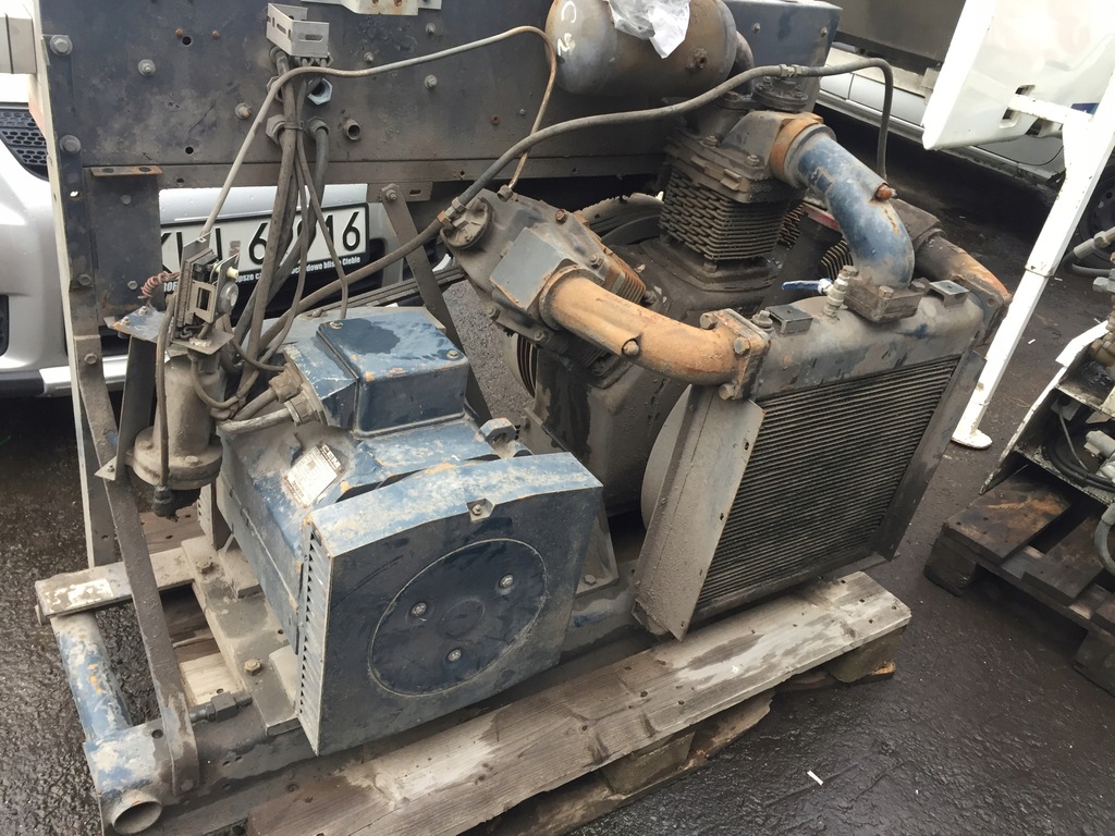 KOMPRESOR BERNARD 3-tłokowy 22kw