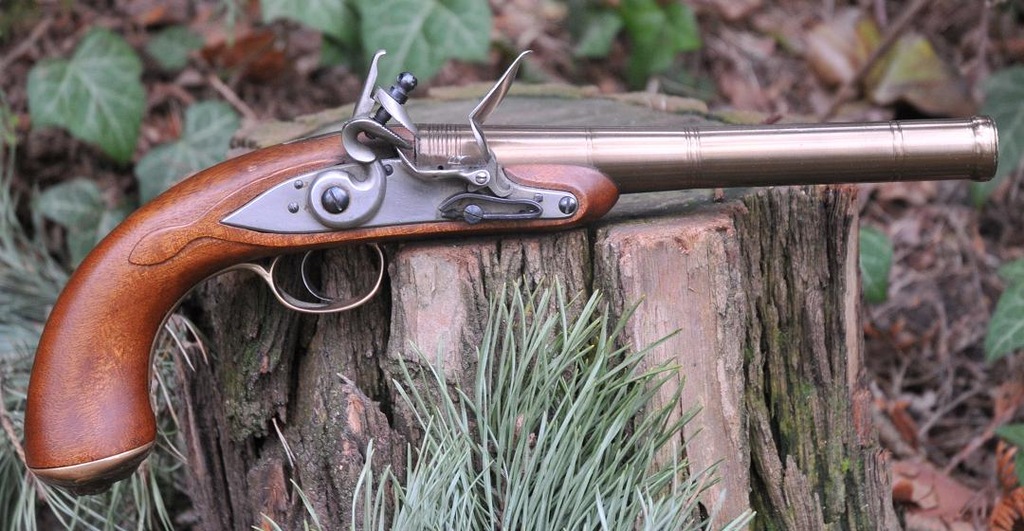 Queen Anne Pedersoli pistolet CP skałkowy