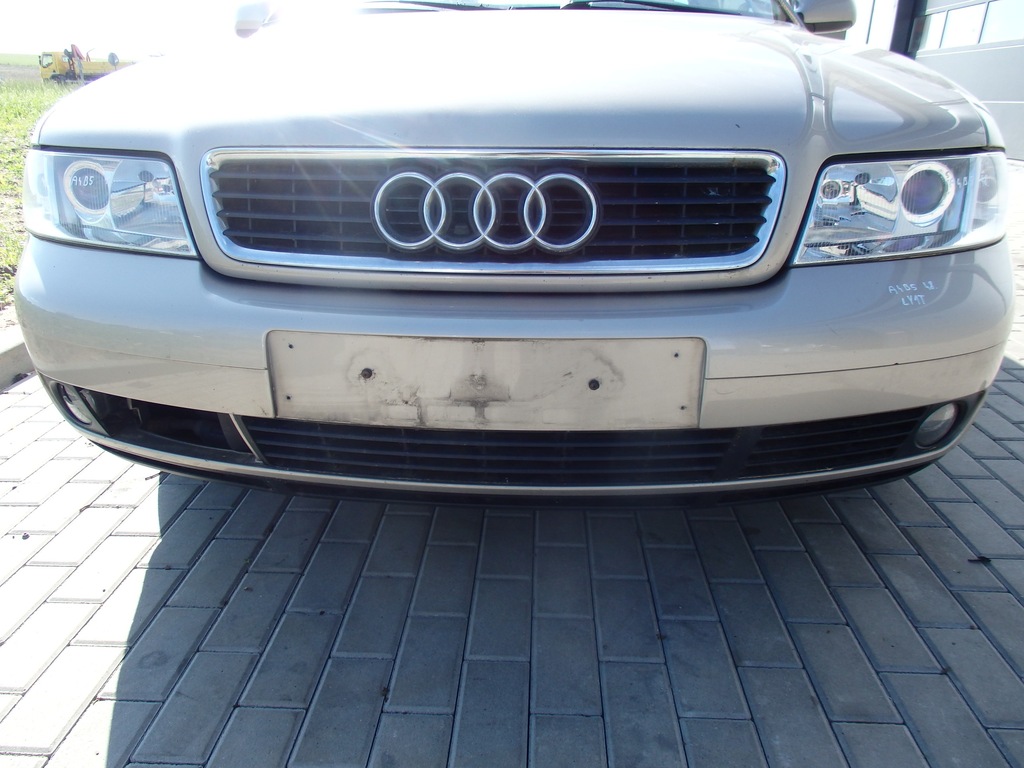 ZDERZAK PRZEDNI PRZÓD AUDI A4 B5 LIFT 99-01 LY1T