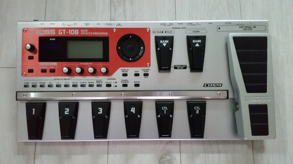BOSS GT-10B MULTIEFEKT BASOWY