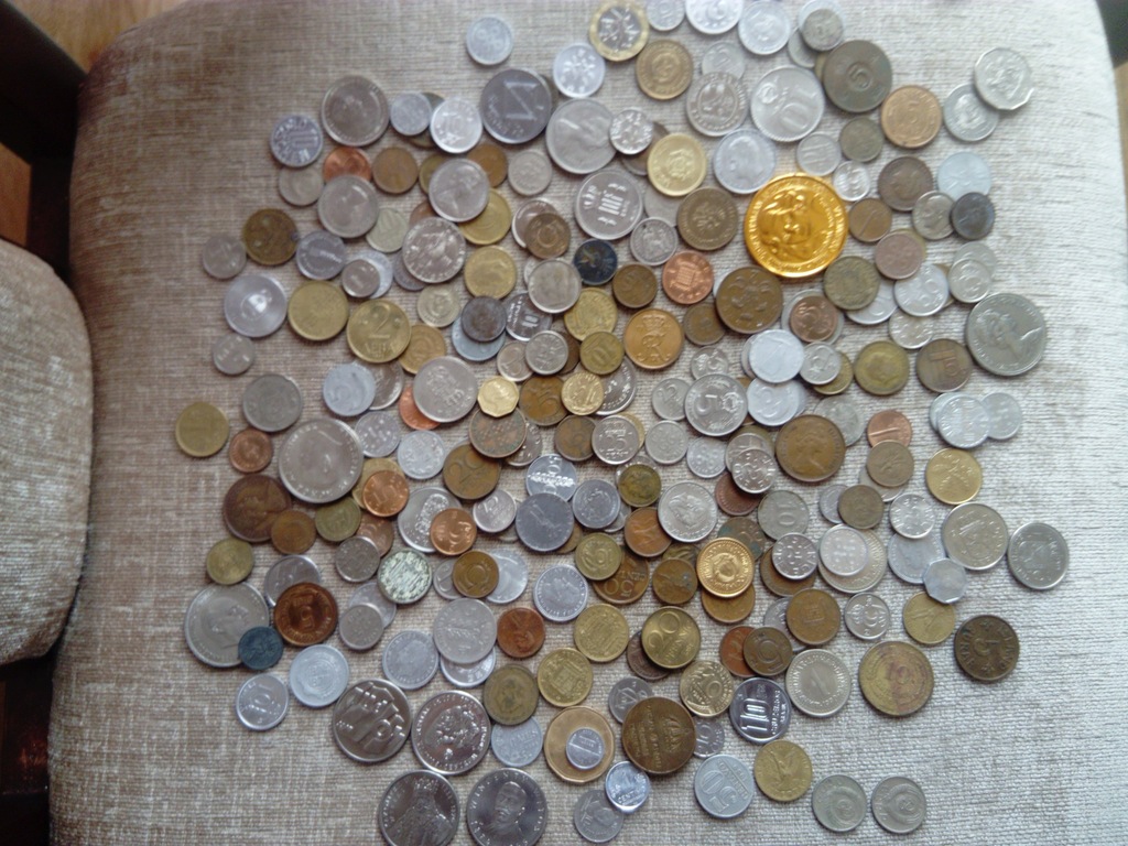 monety cały świat dużo starych 1kg