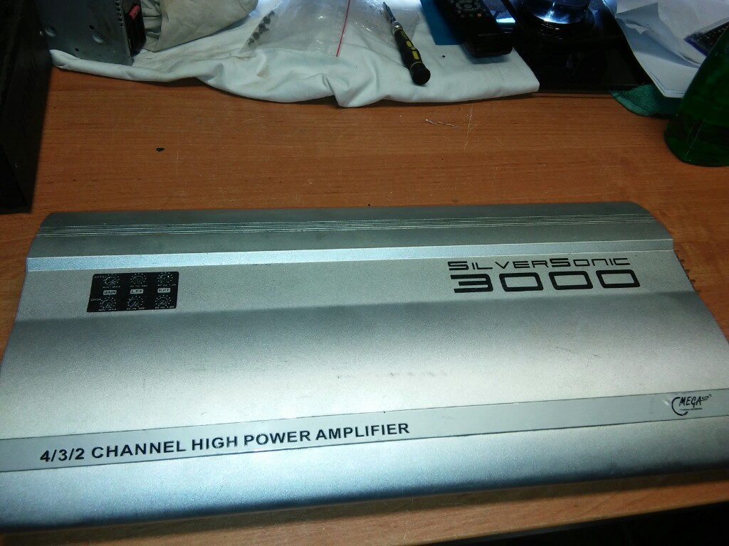 Wzmacniacz Silversonic 3000  4-kanały