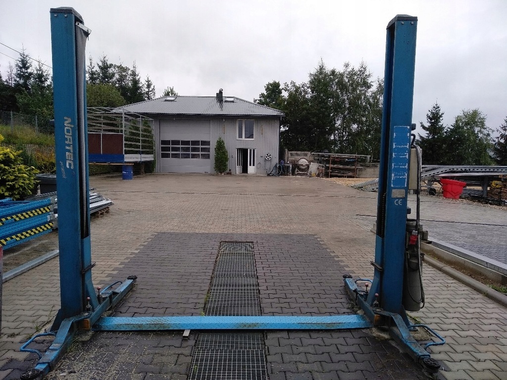 podnośnik dwukolumnowy nortek 4000kg zamiana
