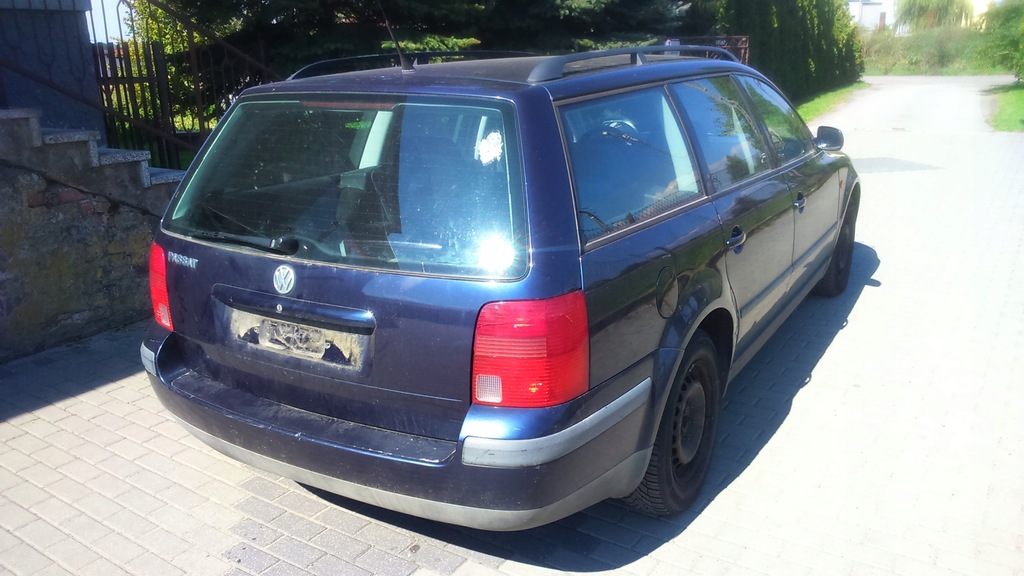 Passat b5 LN5Y klapa tyl tylna kombi i inne
