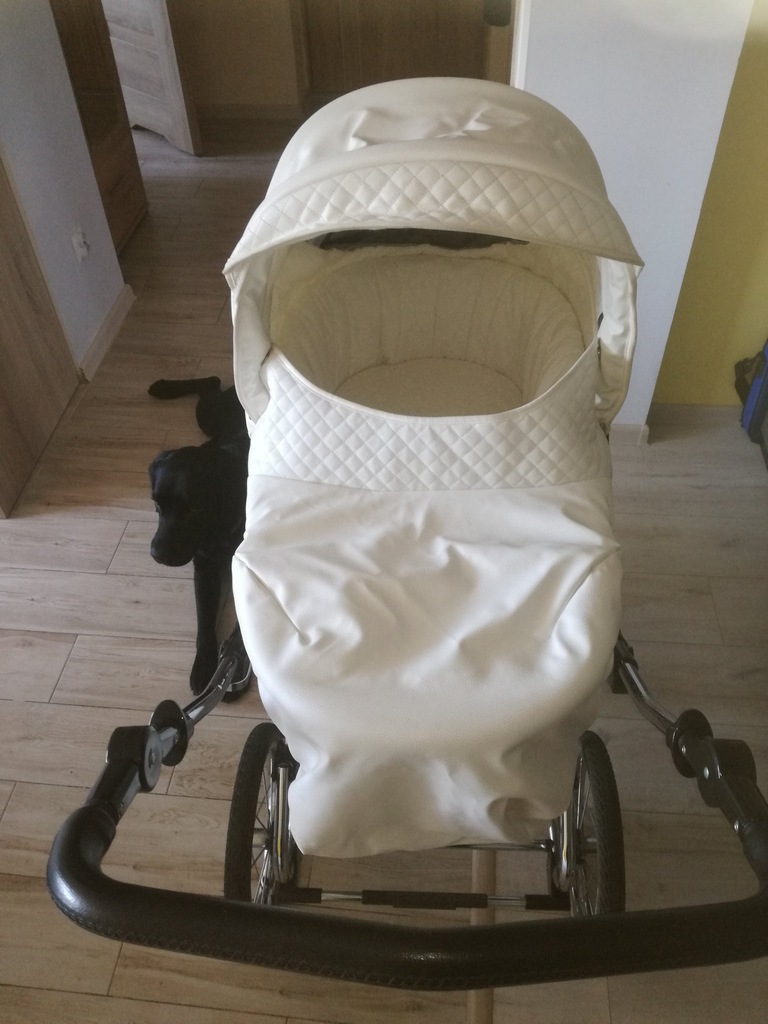Wózek ROAN Rialto biały gondola+spacerówka stan bd