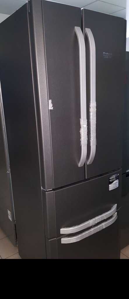 OUTLET AGD:Lodówka side by side Hotpoint E4D AASBC