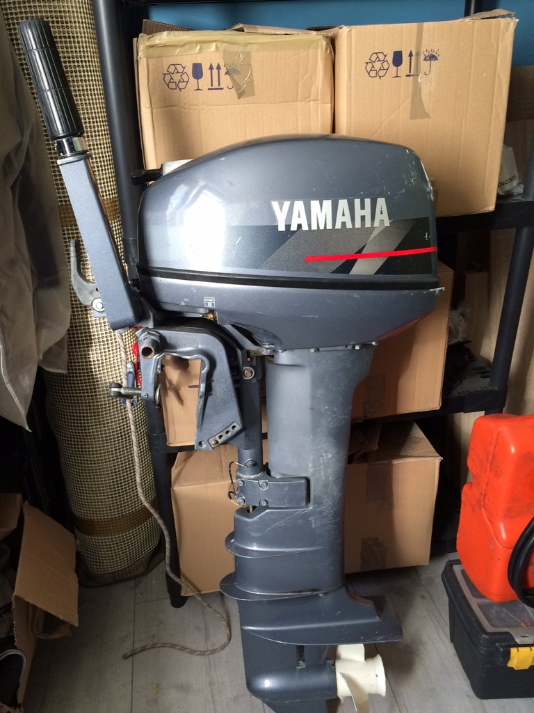Silnik zaburtowy Yamaha 9.9 dwusuw legenda